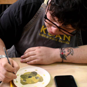 Pintura de plato cerámica